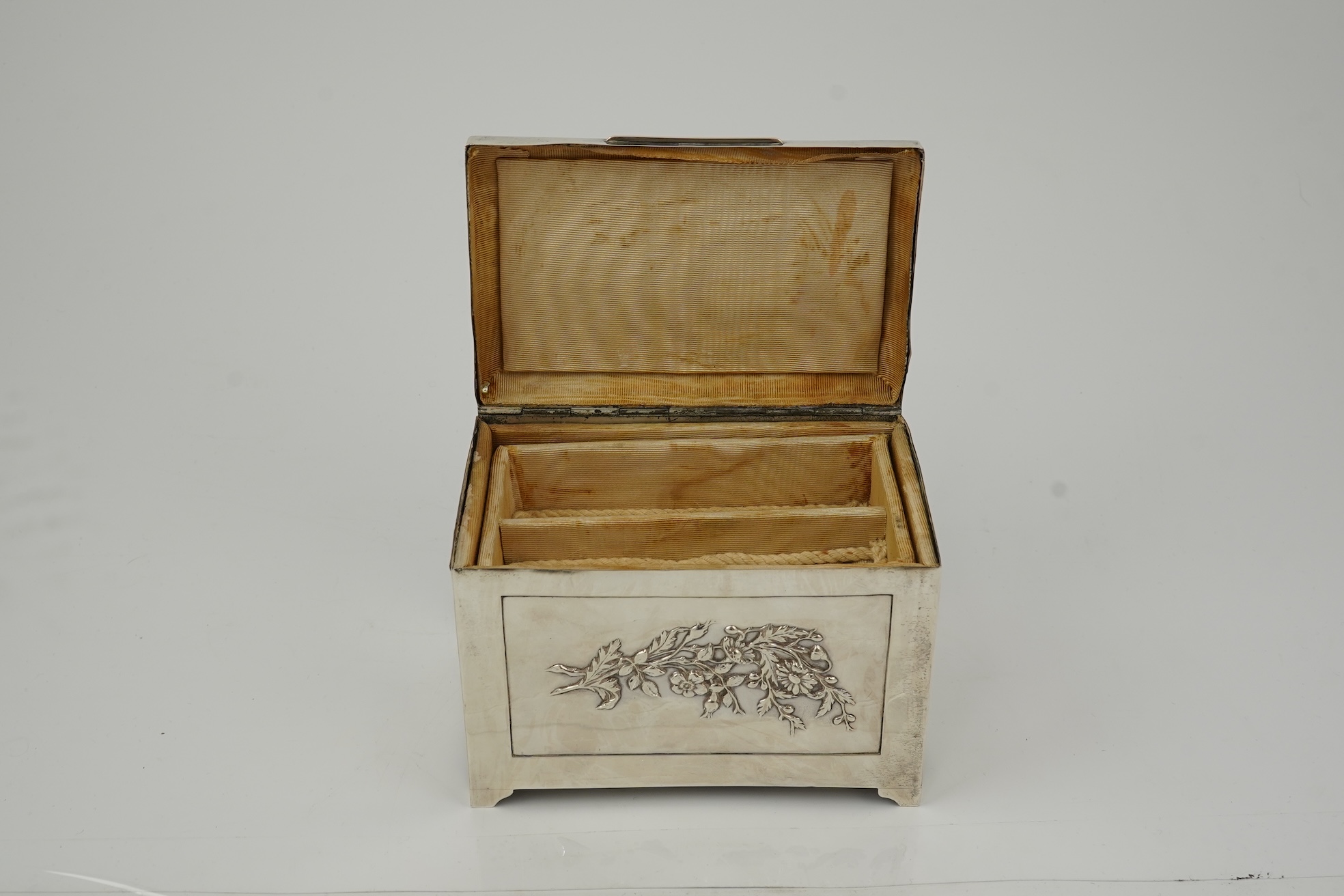 An Edwardian silver mounted jewellery casket, by William Neale & Son Ltd